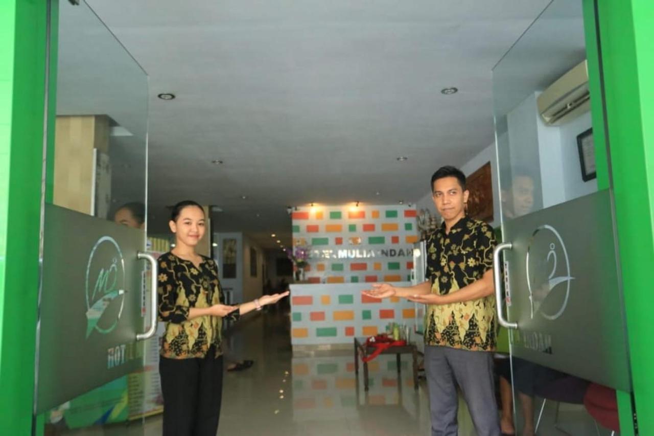 Urbanview Hotel Mulia Indah Palopo מראה חיצוני תמונה