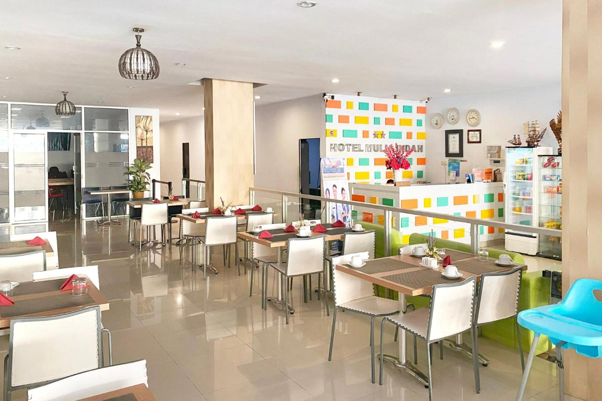 Urbanview Hotel Mulia Indah Palopo מראה חיצוני תמונה